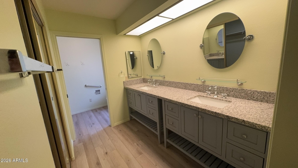 1530 Leisure World -- - Photo 9