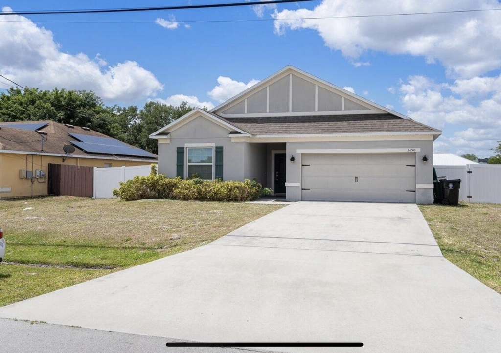 3650 Sw Rivera Street - Photo 1