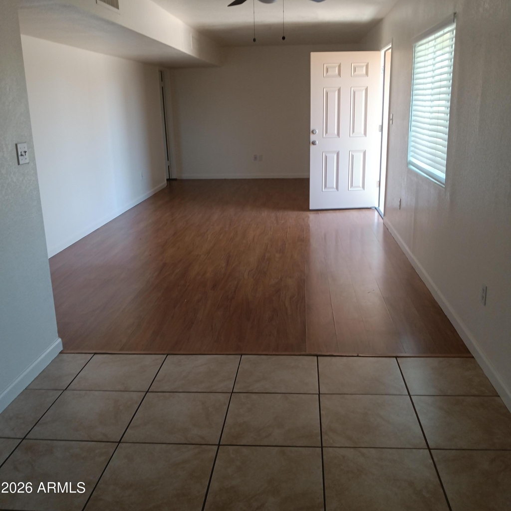5334 E Virginia Avenue - Photo 4