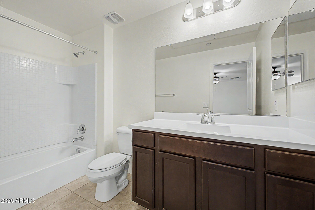 2150 W Alameda Road N - Photo 21