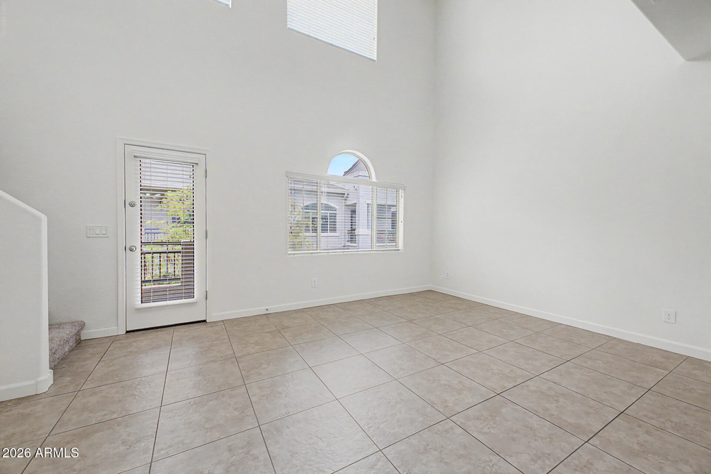 2150 W Alameda Road N - Photo 3