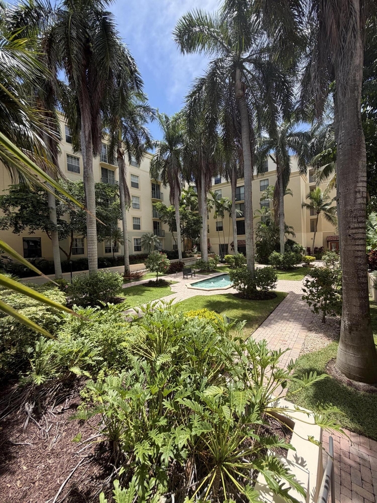 630 S Sapodilla Avenue - Photo 23