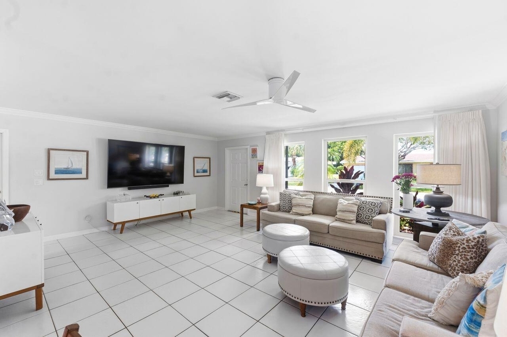 6372 Sleepy Willow Way - Photo 3
