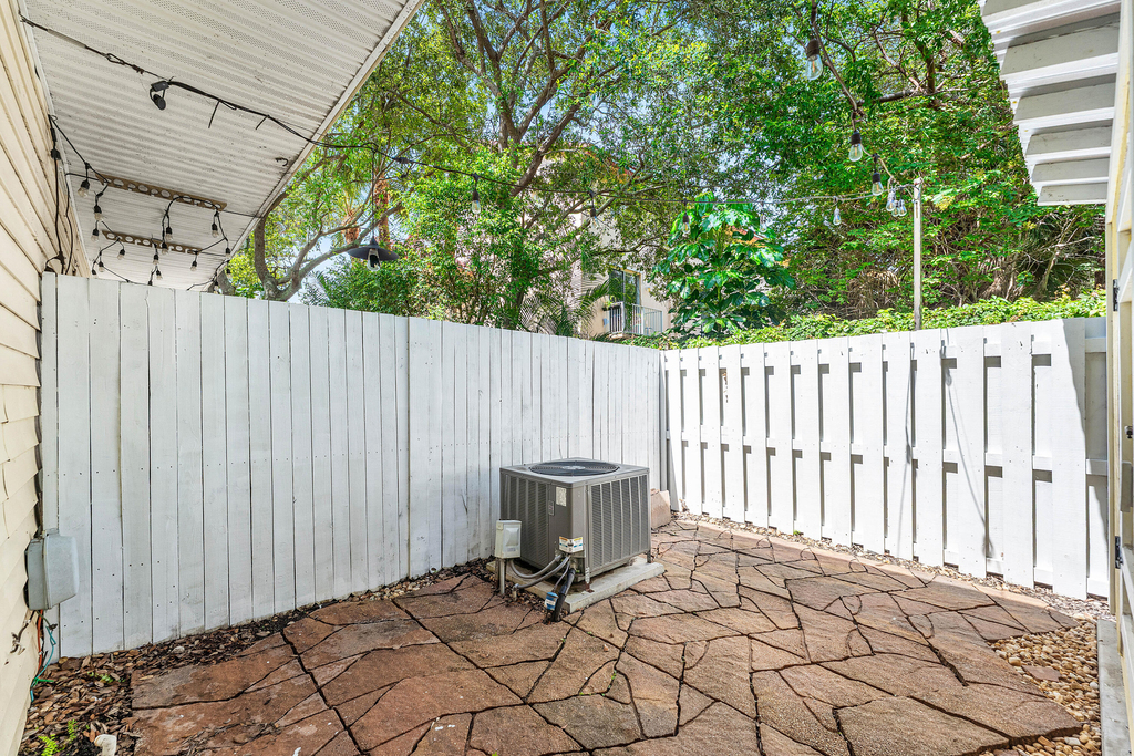 2503 Ne 15th Street - Photo 27