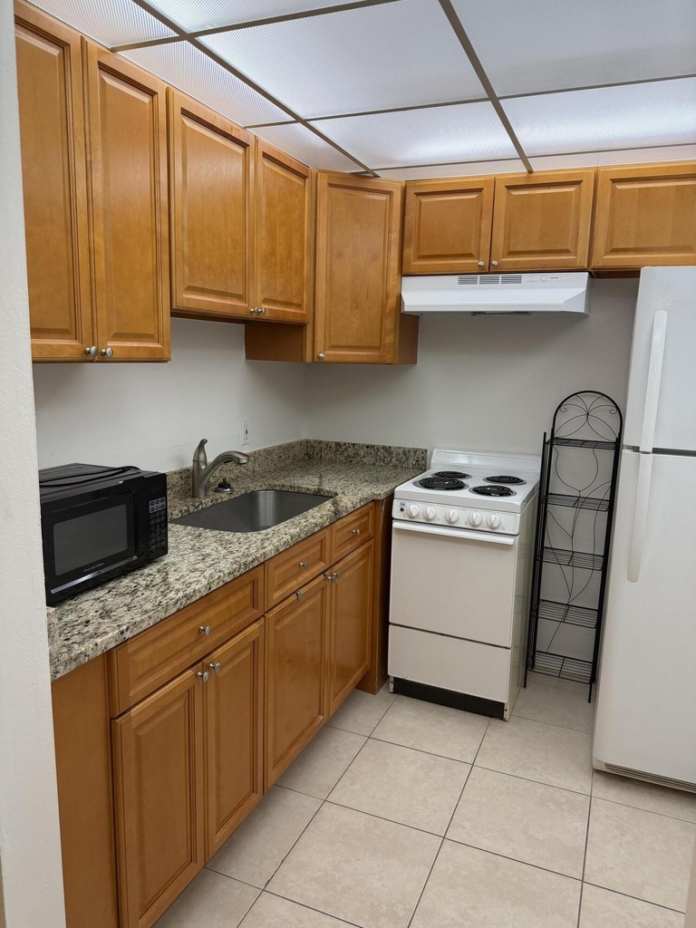 50 Dorchester C - Photo 5