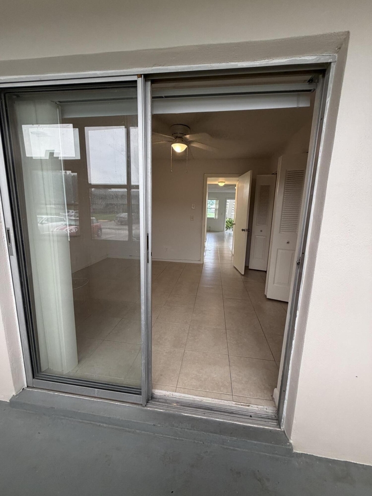 50 Dorchester C - Photo 17
