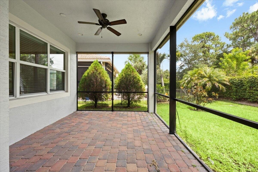 11147 Sw Visconti Way - Photo 18