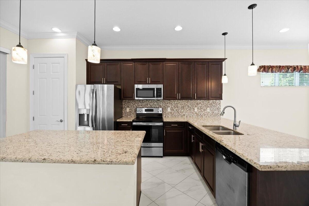 11147 Sw Visconti Way - Photo 7