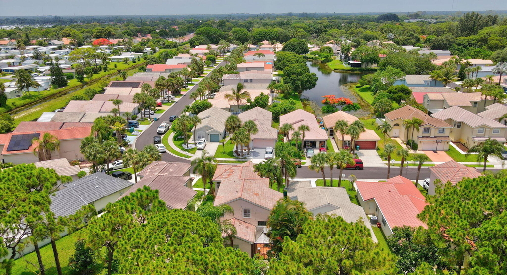 8332 Bermuda Sound Way - Photo 52