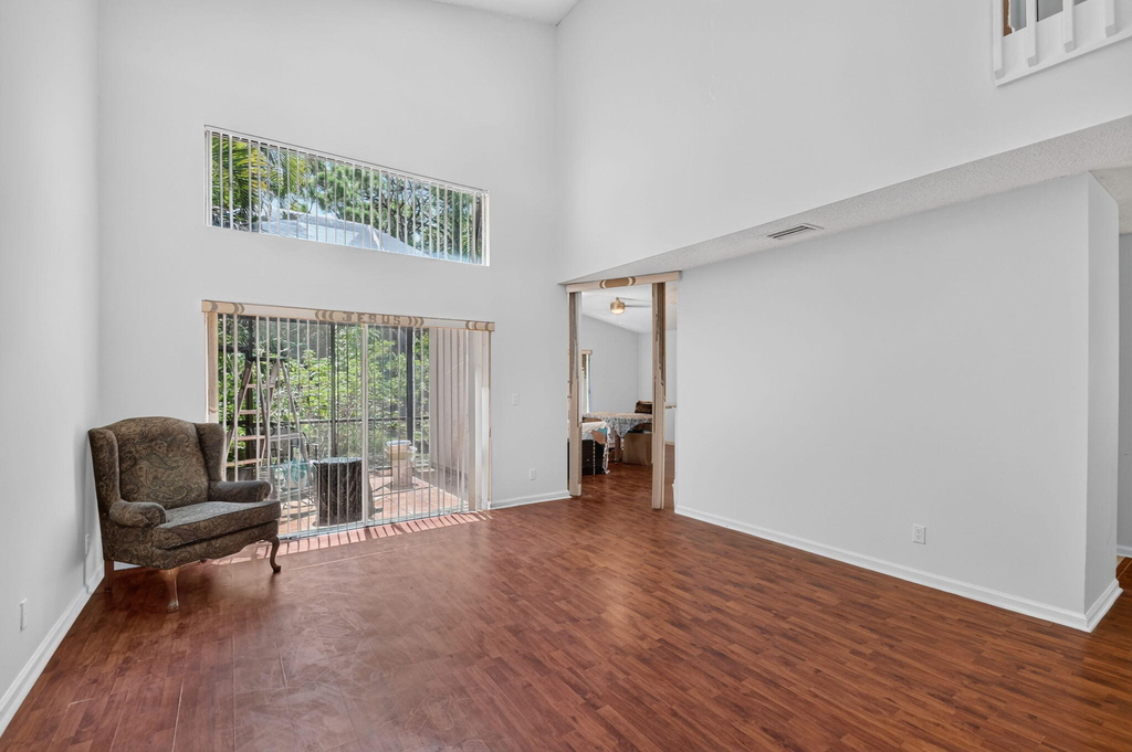8332 Bermuda Sound Way - Photo 5