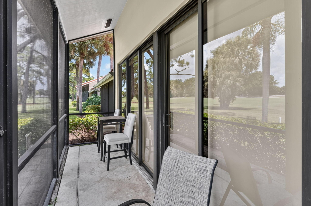 164 Old Meadow Way - Photo 10