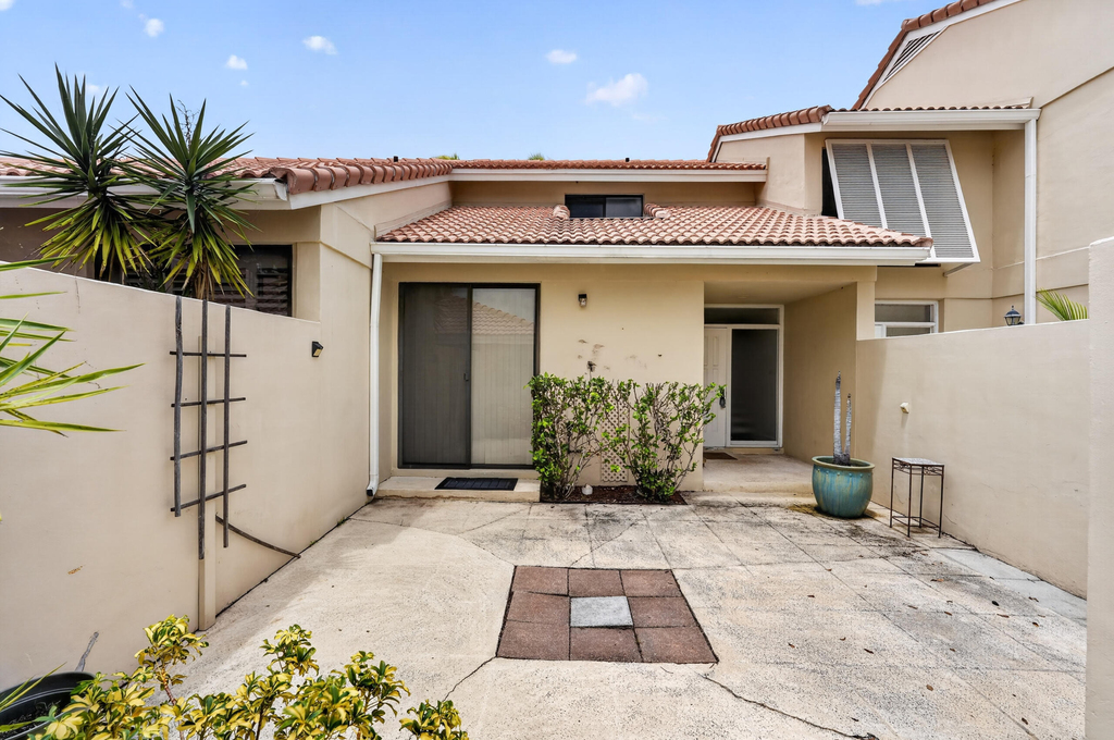 222 Old Meadow Way - Photo 3
