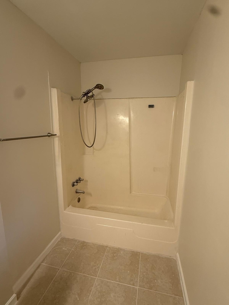 2289 Se Carnation Avenue - Photo 3