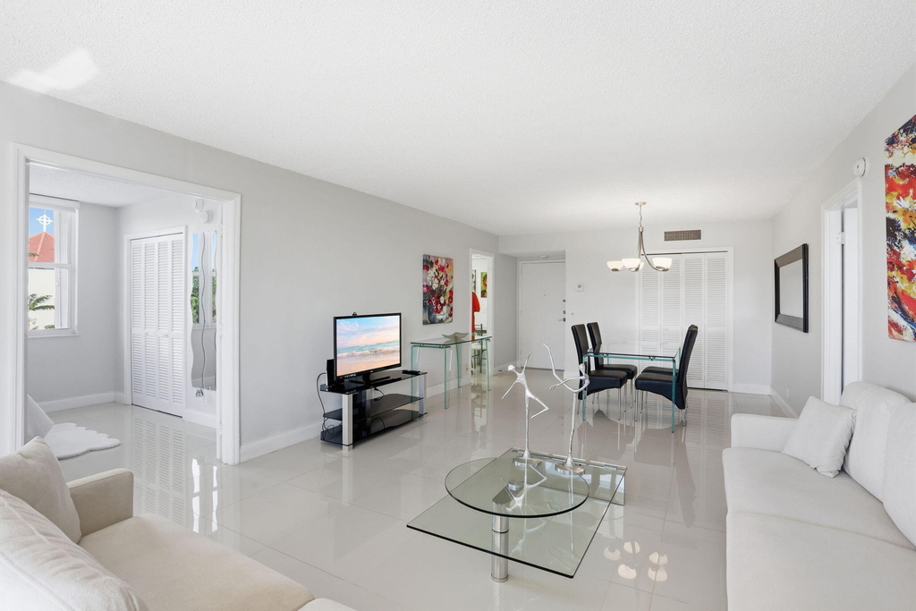 2000 S Ocean Boulevard - Photo 7