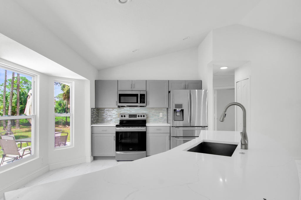 14817 97th Road N - Photo 9