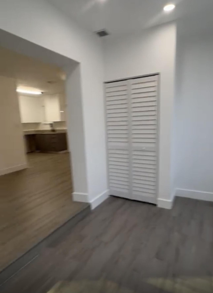 517 Nw 16th Avenue - Photo 21