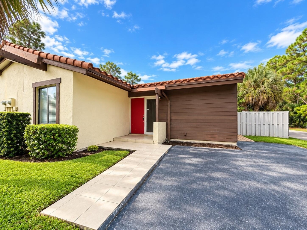 6287 Scotch Pine Lane - Photo 22