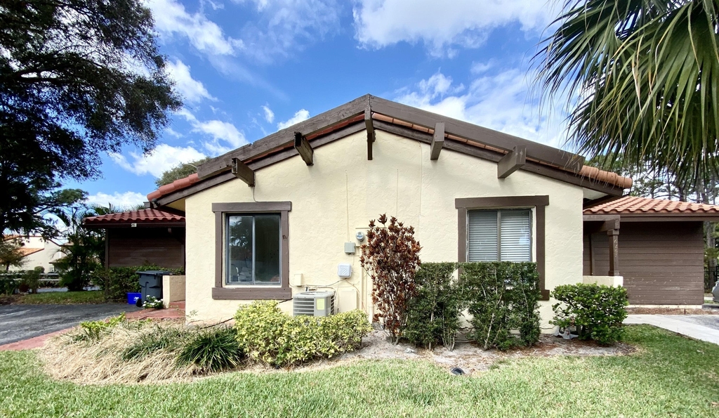 6287 Scotch Pine Lane - Photo 0