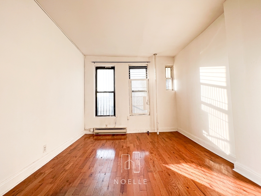 297 Troutman Street - Photo 5