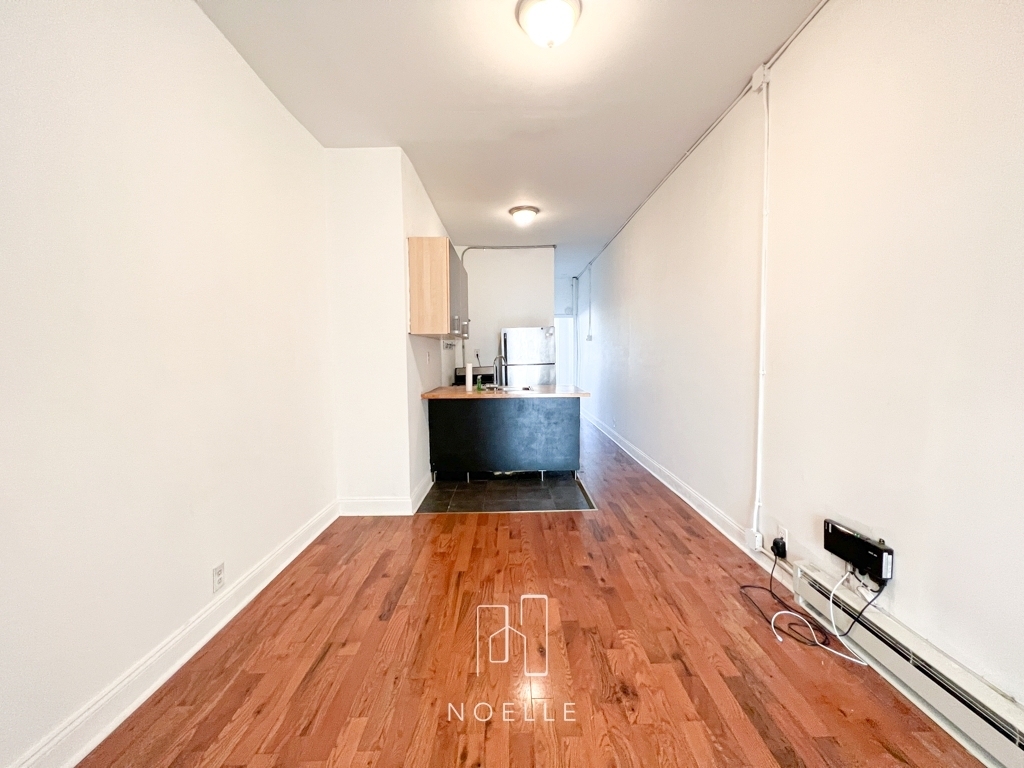 297 Troutman Street - Photo 0