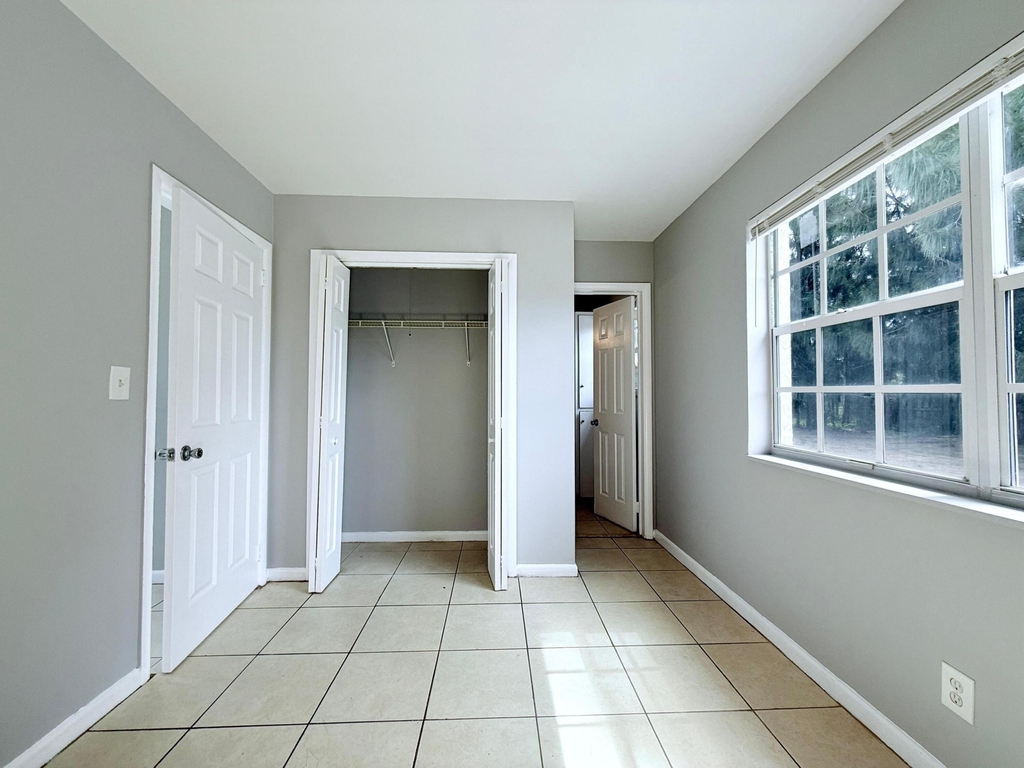 4308 Greenwood Avenue - Photo 8