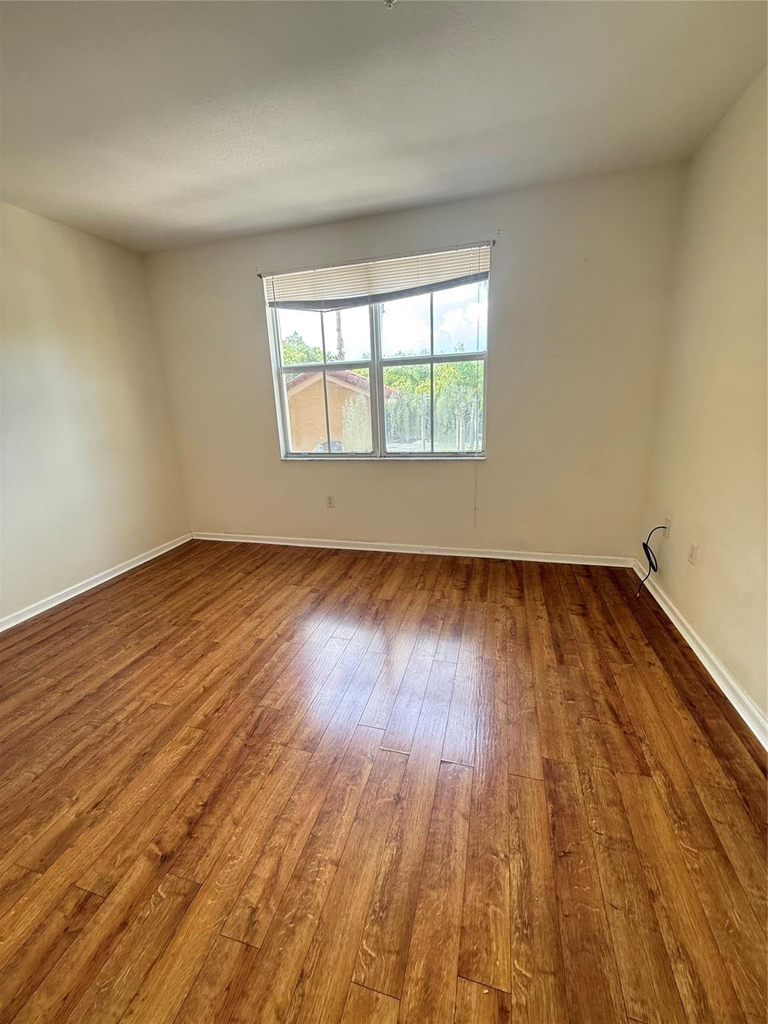 4404 Sw 160th Avenue - Photo 8