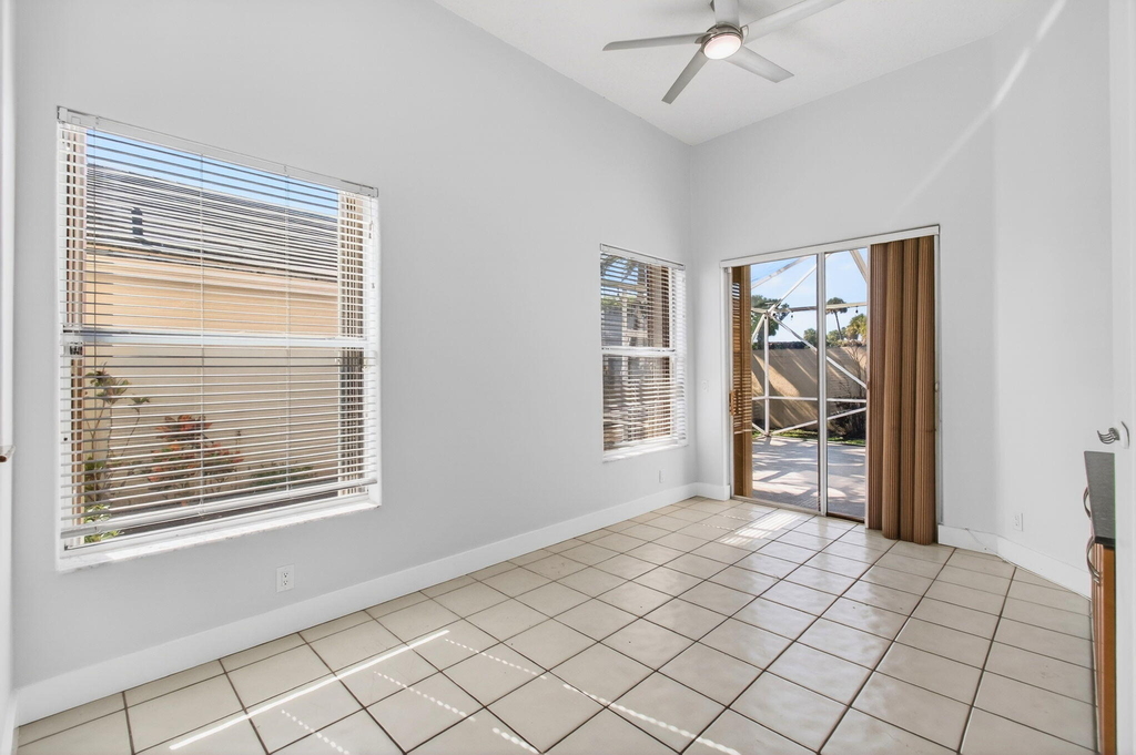 7848 Travelers Tree Drive - Photo 8
