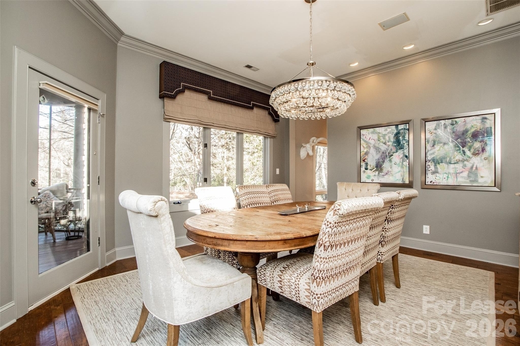 3911 Lakeside Drive - Photo 13