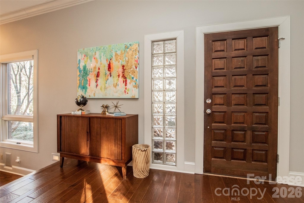 3911 Lakeside Drive - Photo 7