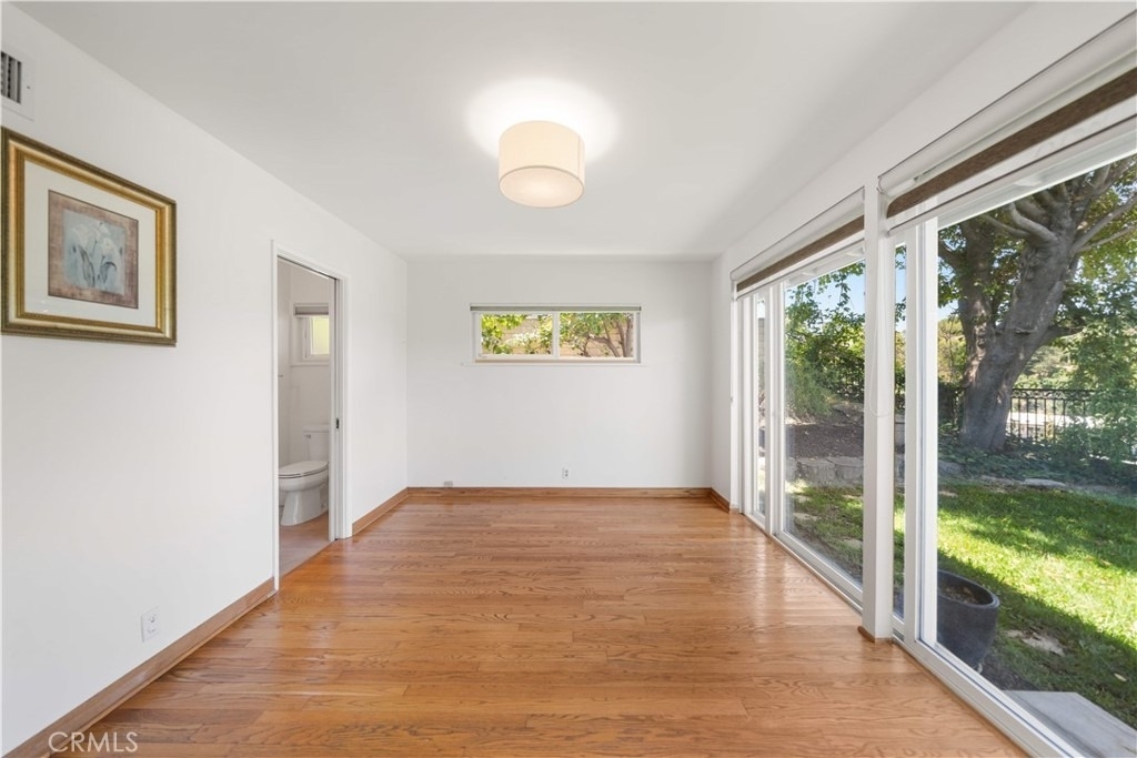 1033 S Isabella - Photo 38