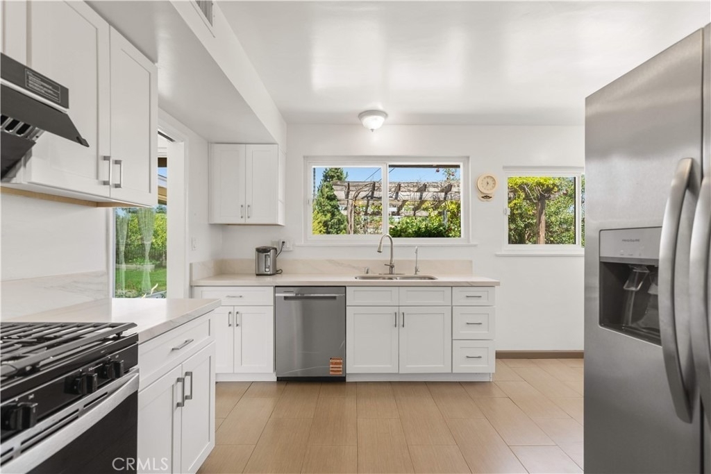 1033 S Isabella - Photo 10