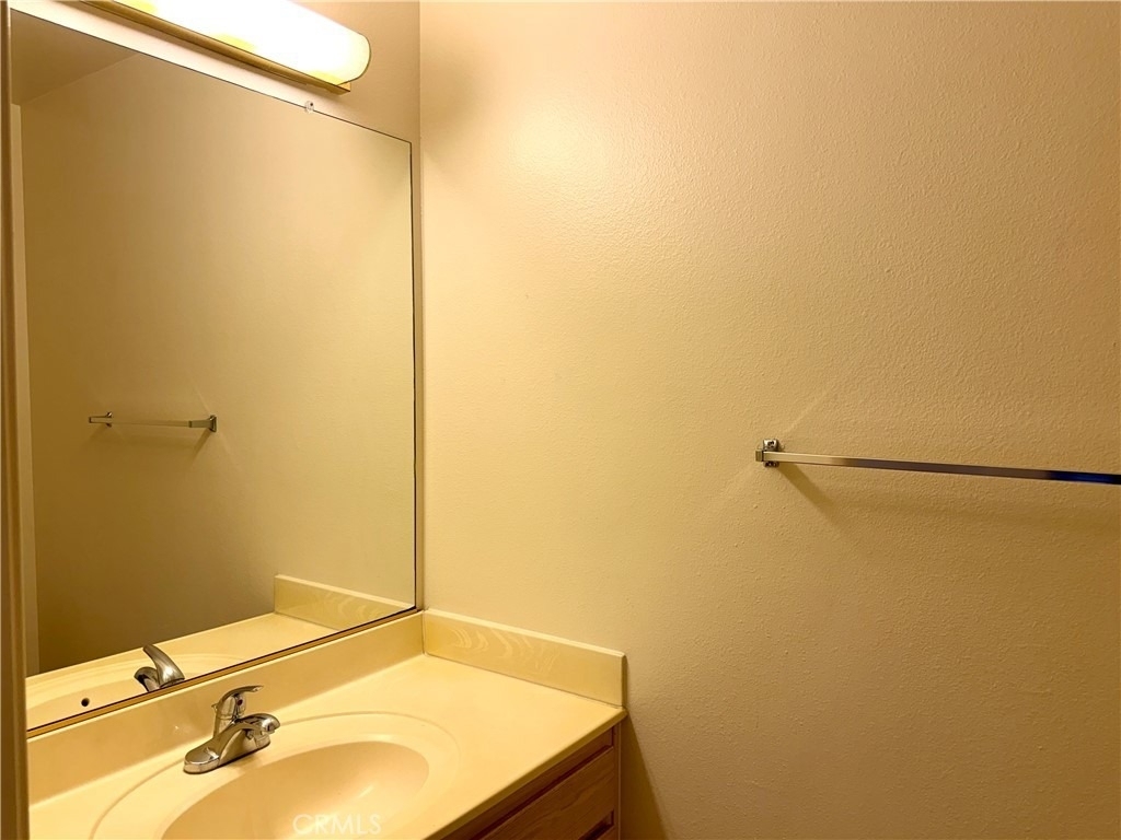 312 Genoa - Photo 8