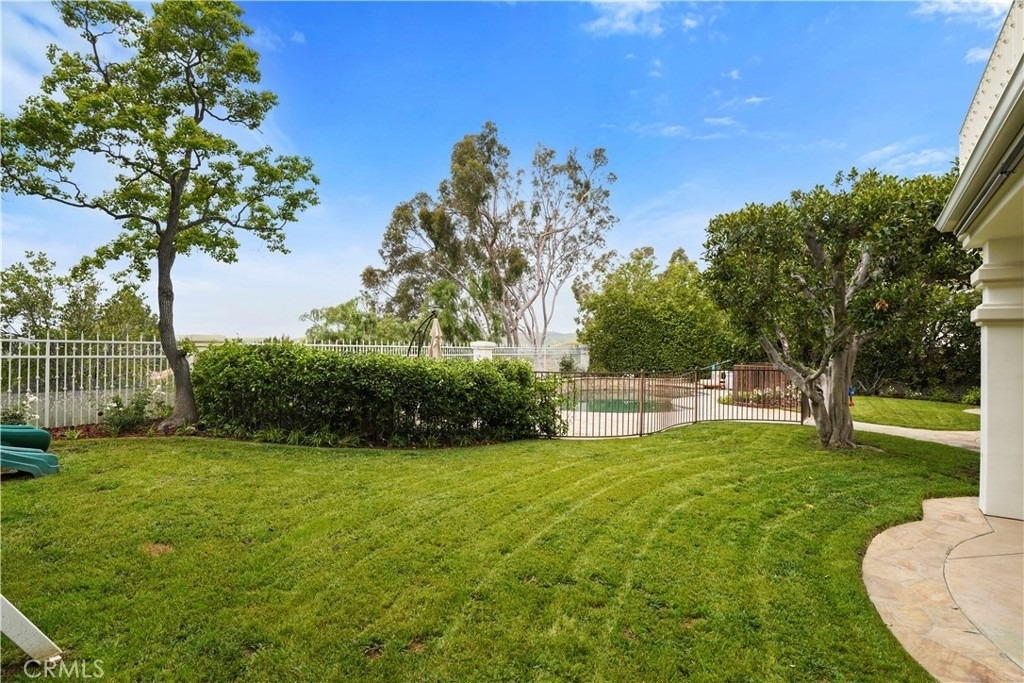 25418 Cumberland - Photo 21