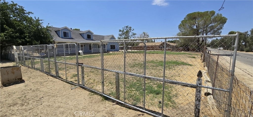 7806 E Avenue U - Photo 21