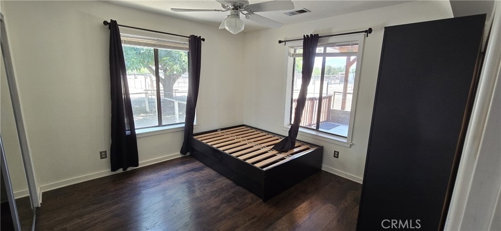 7806 E Avenue U - Photo 11