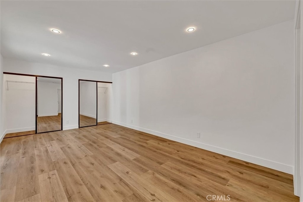 22134 Gilmore Street - Photo 11