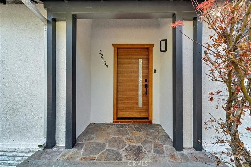 22134 Gilmore Street - Photo 21