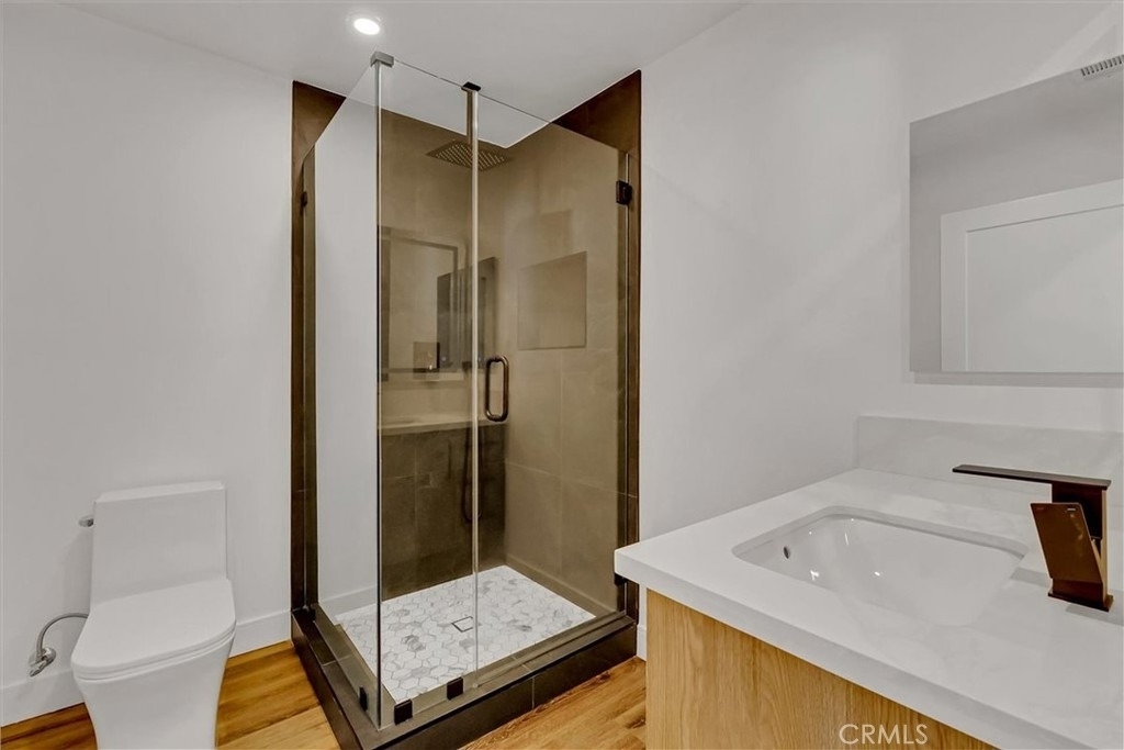 22134 Gilmore Street - Photo 8