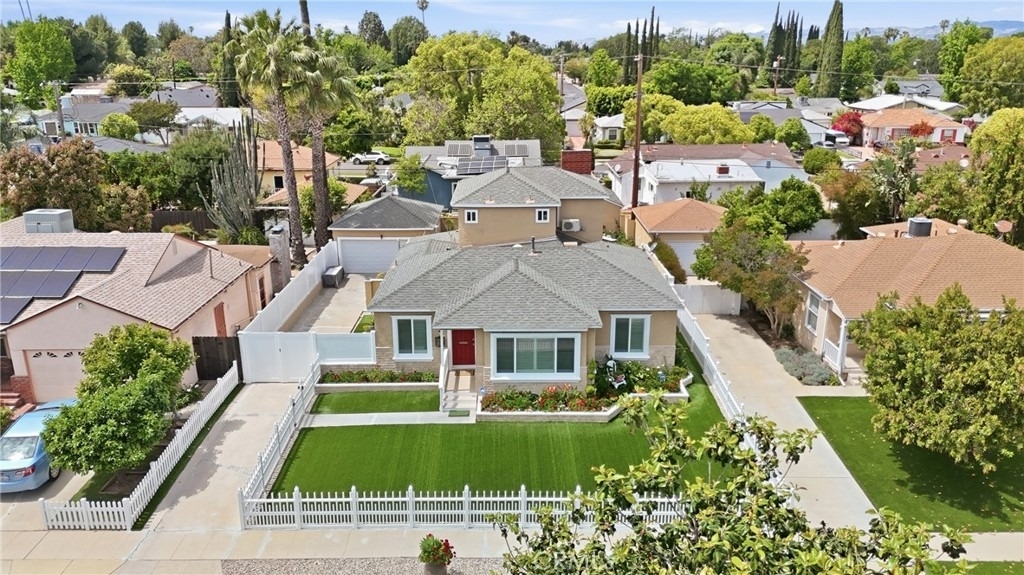 6139 Jamieson - Photo 1
