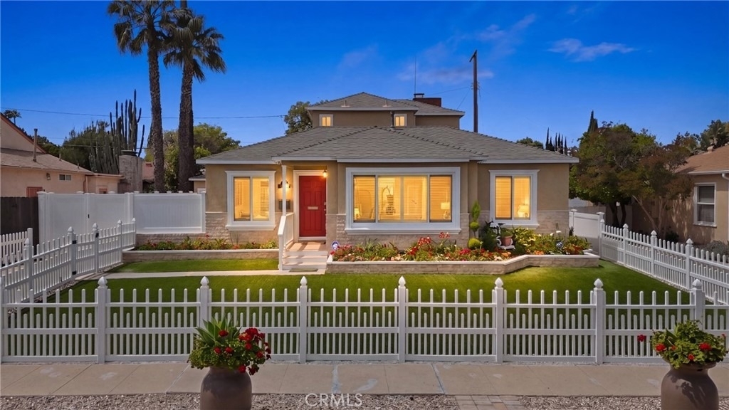6139 Jamieson - Photo 0