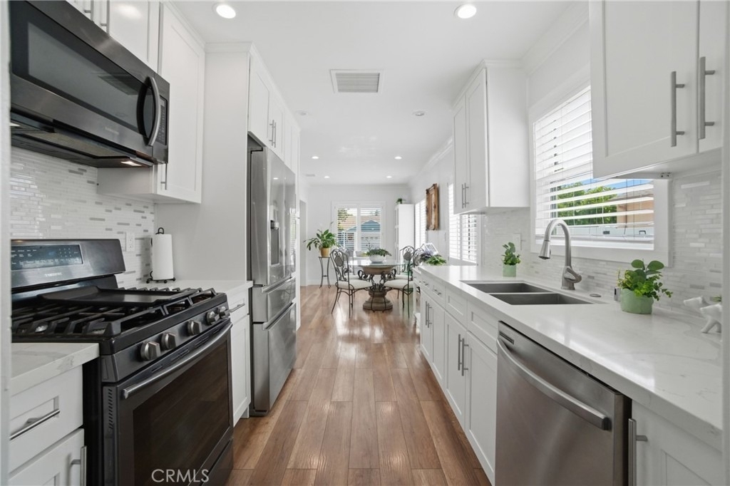 6139 Jamieson - Photo 12