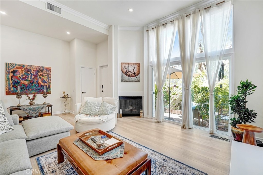 6225 Nita Avenue - Photo 3