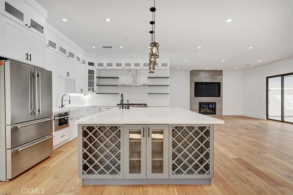 5520 Woodlake - Photo 10