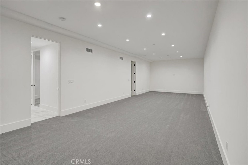 5520 Woodlake - Photo 23