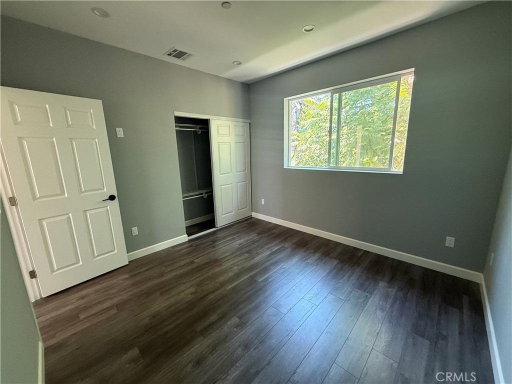 15362 1/2 Valerio Street - Photo 4
