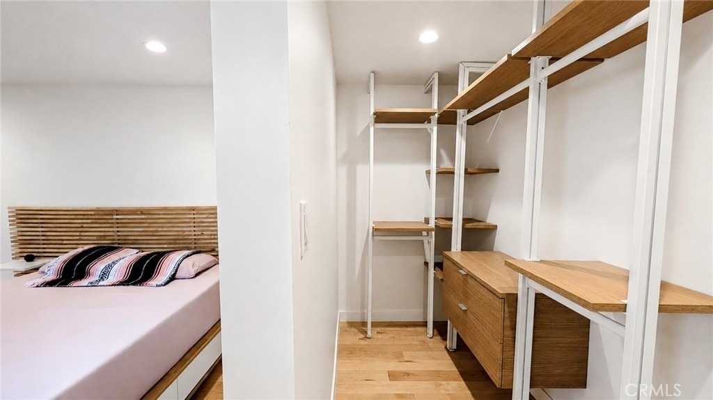 2338 Riverside Drive - Photo 5