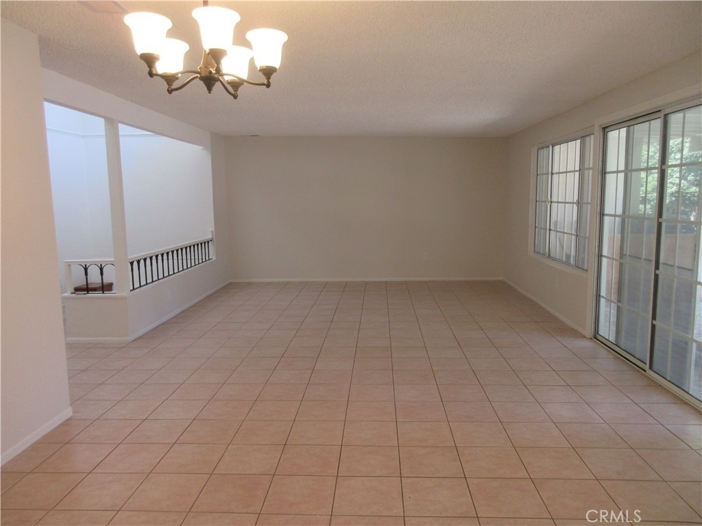 18715 Braemore Road - Photo 9