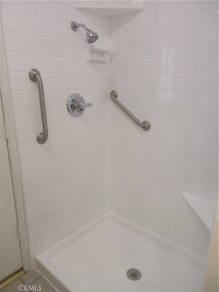 18715 Braemore Road - Photo 20