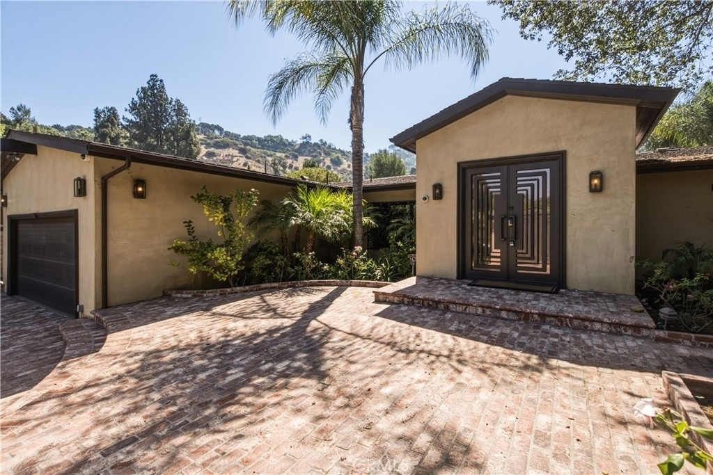 3184 Dona Sarita Place - Photo 3