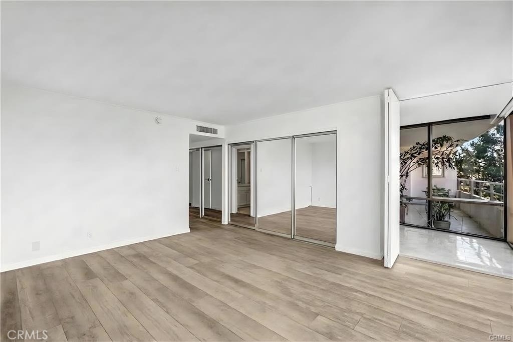 4337 Marina City Dr - Photo 20